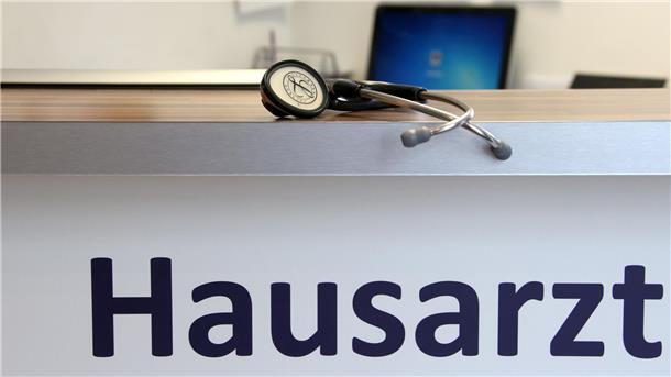 Der Landkreis hat am Donnerstag mitgeteilt, dass eine neue Hausarzt-Praxis startet.