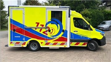 ein Rettungswagen mit neuem Design