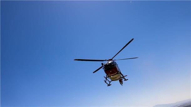 Motorradfahrer nach Unfall im Emsland in Lebensgefahr Der Motorradfahrer wurde mit einem Rettungshubschrauber in eine Klinik geflogen. (Symbolbild)