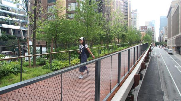 Der „Moynihan Connector“ verbindet New Yorks High Line mit dem Bahnhof Penn Station.