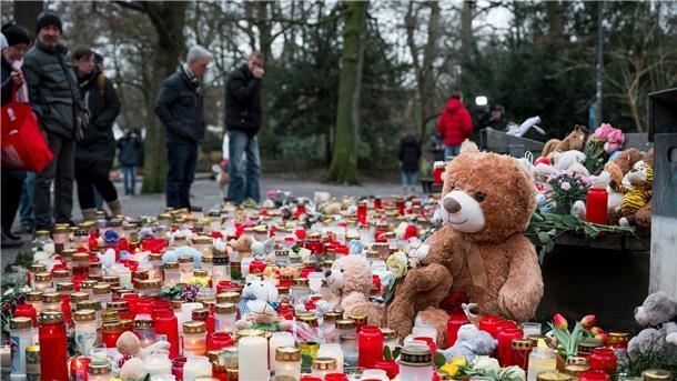 Tödliche Messerstiche in Aschaffenburg: Warum Kinder? Der mutmaßliche Täter ist laut Gutachter schuldunfähig. (Archivbild)