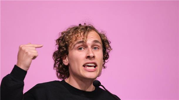 Neue Spitze, neuer Kurs? Grüne Jugend wählt Vorsitzende Der neue Vorsitzende der Grünen Jugend - Jakob Blasel.