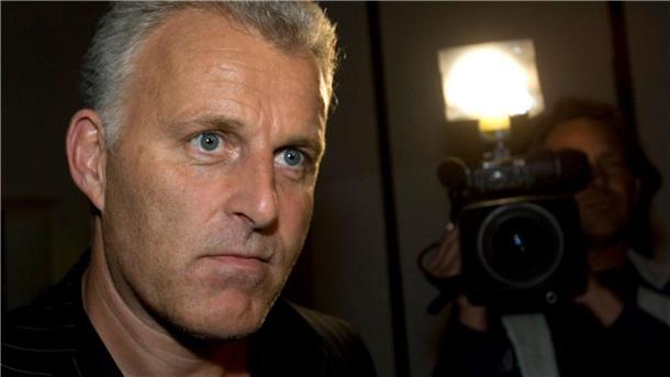 Der niederländische Kriminalreporter Peter R. de Vries wurde im Jahr 2021 im Zentrum von Amsterdam erschossen.