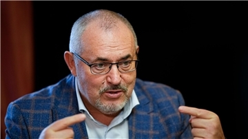 Der Oppositionspolitiker Boris Nadeschdin will Putin heruafordern.
