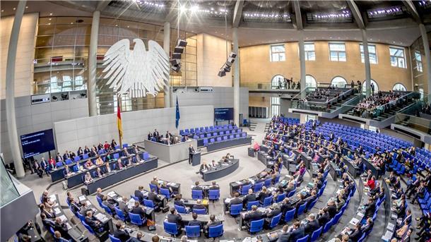 Der Plenarsaal während einer Sitzung des Deutschen Bundestages.