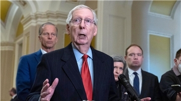Der Republikaner Mitch McConnell will im November von seinem Spitzenamt im US-Senat zurücktreten.