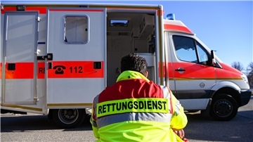 Der Rettungsdienst im Landkreis Rotenburg geht in die Knie, weil es an Notfallsanitätern fehlt und weil die Einsatzzahlen stark steigen.