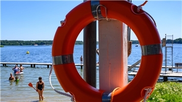 Der Rettungsring wird am besten nicht gebraucht.
