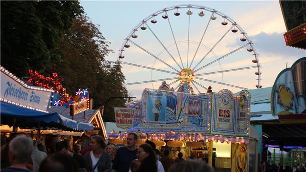 Der „Roonkarker Mart“ muss in diesem Jahr ohne Riesenrad auskommen.