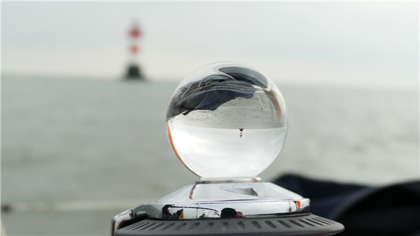 Blick auf Leuchtturm.