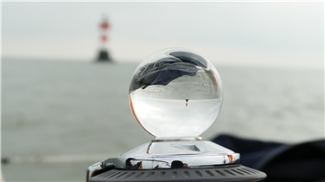 Blick auf Leuchtturm.