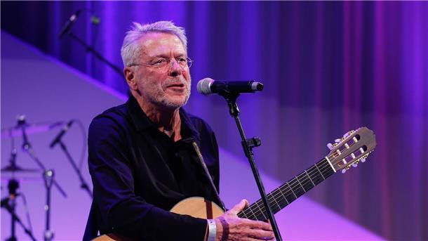 Der Sänger Reinhard Mey wird 80.