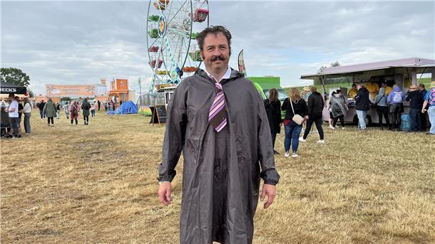 Der Samstag beim Sandstedter Sommer stand ganz im Zeichen von Schlager und Party...