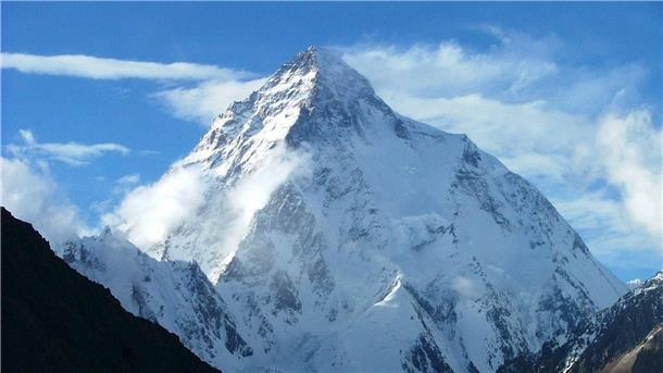 Der schroff aufragende K2 gilt unter Bergsteigern wegen seiner steilen Wände als sehr schwierig.