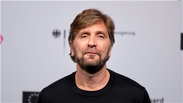 Der schwedische Regisseur Ruben Östlund führt die Jury in Cannes an.
