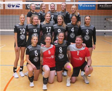 Der Start in die neue Oberliga-Saison steht kurz bevor. Die Zevener Volleyballerinnen haben sich in einem Trainingslager vorbereitet und gehen optimistisch in die neue Spielzeit.