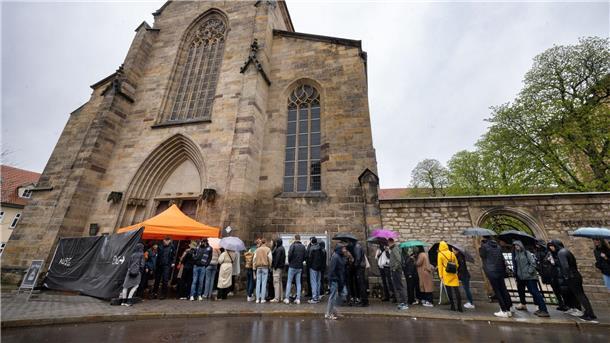 Der Techno-Rave erfreute sich großer Beliebtheit.