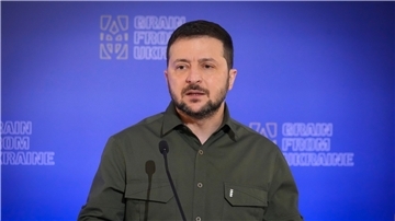 Der ukrainische Präsident Wolodymyr Selenskyj hat Kiews Bürgermeister Vitali Klitschko öffentlich gerügt.