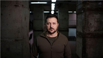 Der ukrainische Präsident Wolodymyr Selenskyj hebt die Rolle der deutschen Militärhilfe für die ukrainische Flugabwehr hervor.