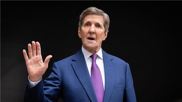 US-Klimabeauftragter John Kerry beginnt Gespräche in Peking Der US-Klimabeauftragte John Kerry ist zu Besuch in Peking.