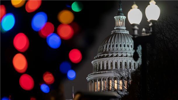USA schützt gleichgeschlechtliche Ehen per Gesetz Der US-Kongress hat mit überparteilicher Mehrheit ein Gesetz zum Schutz gleichgeschlechtlicher Ehen verabschiedet.