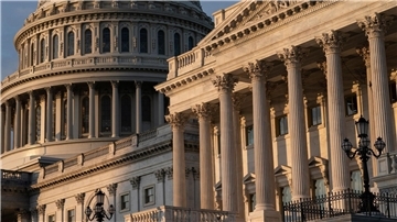 Der US-Senat hat für Ukraine-Hilfen gestimmt. Das Votum des Repräsentantenhauses steht allerdings noch aus.