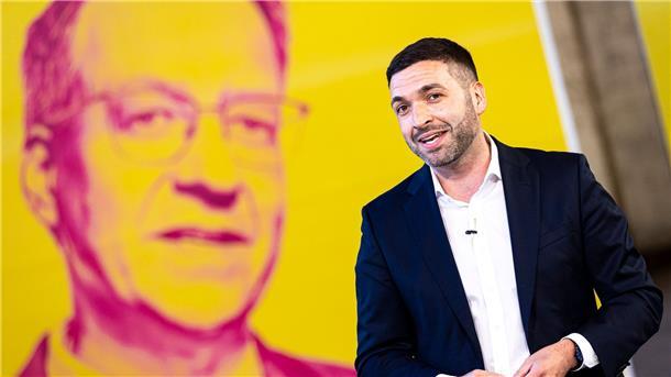 FDP: Anlasslose Vorratsdatenspeicherung „beerdigen“ Der Vize-Vorsitzende der FDP-Bundestagsfraktion, Konstantin Kuhle, sieht die Massenspeicherung der Kommunikationsdaten kritisch.