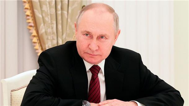 Kreml wirft Westen fehlenden Verhandlungswillen vor Der von Kremlchef Wladimir Putin befohlene Angriffskrieg gegen die Ukraine dauert inzwischen fast ein Jahr.