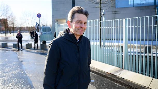 Der Vorsitzende der SPD-Bundestagsfraktion, Rolf Mützenich, hat sich zu Marcon Aussage im Taiwan-Konflikt geäußert.