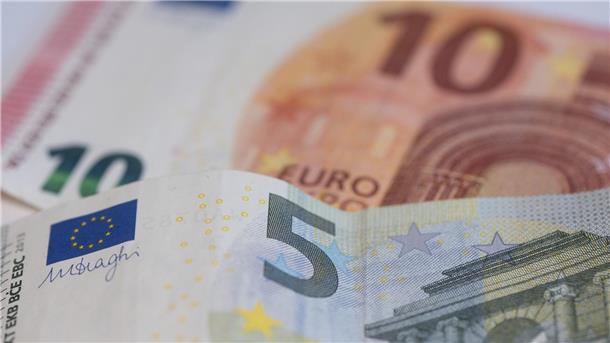 Mehrere Euro-Scheine