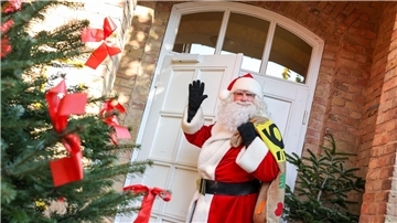 Der Weihnachtsmann in Himmelpfort - bald macht er sich wieder auf den Weg.