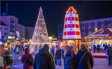 Der Weihnachtsmarkt 2022 startet wieder. Etwas anders präsentiert sich der Theod...