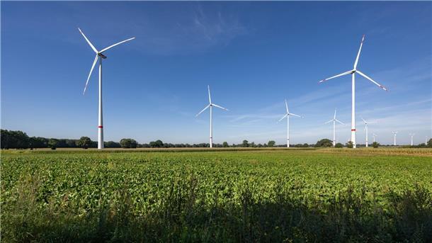 Der Windpark Wilstedt-Süd produzierte 2023 etwa 84 Millionen Kilowattstunden pro Jahr. Künftig sollen die Kommunen finanziell von den Windkraftanlagen profitieren.