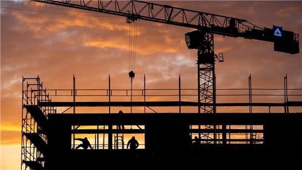 Abwärtstrend hält an: Erneut weniger Baugenehmigungen Der Wohnungsbau in Niedersachsen verliert weiter an Tempo. (Archivbild)