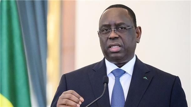 Senegals Präsident schließt umstrittene dritte Amtszeit aus Der Zentrumspolitiker Macky Sall siegte 2012 in einer Stichwahl gegen einen früheren Parteigenossen.