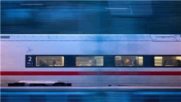 Der Zug setzte seine Fahrt nach Hamburg um 20.38 Uhr fort. (Symbolbild)
