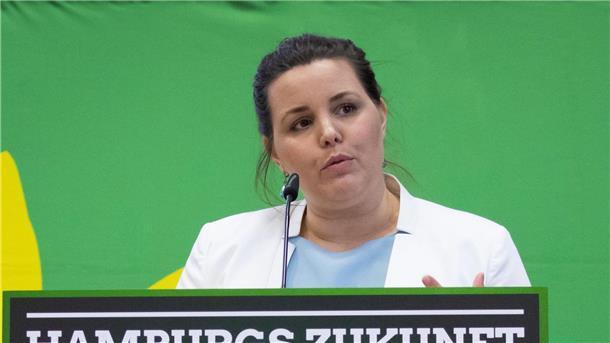 Messerattacke in Zug: Kritik an Senatorin wird lauter Deutliche Kritik an der Hamburger Justizsenatorin Anna Gallina. „Sie trägt als Senatorin die Verantwortung“, meint Jurist Maelicke.