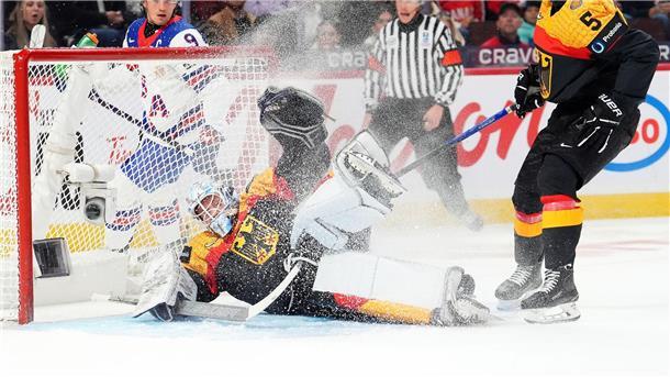 Deutschlands Eishockey-Junioren verlieren zum WM-Auftakt deutlich.