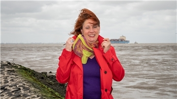 Diana Veiser lässt sich am Wasser gerne kräftig vom Wind durchpusten, um den Kopf freizubekommen.