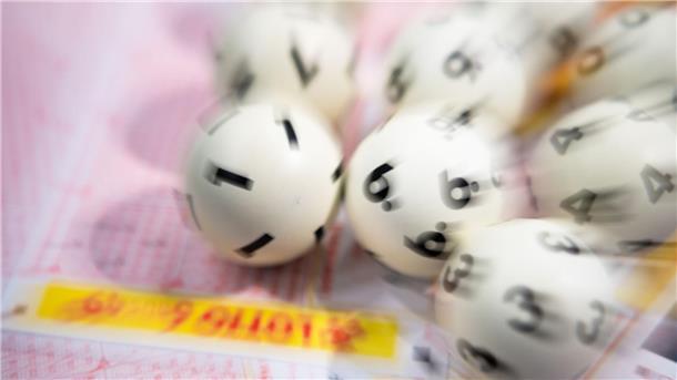 Kurioses aus 70 Jahren Lotto: Premiere mit der 13 Die 6 gehört zu den am häufigsten gezogenen Zahlen in der Geschichte des Glücksspiels „6 aus 49“. (Symbolbild)