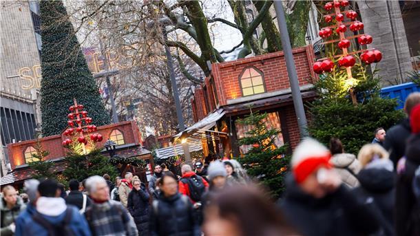 Wie lief das Weihnachtsgeschäft in Deutschland? Die Adventswochenenden zählen zu den umsatzstärksten Tagen des Jahres im Einzelhandel.