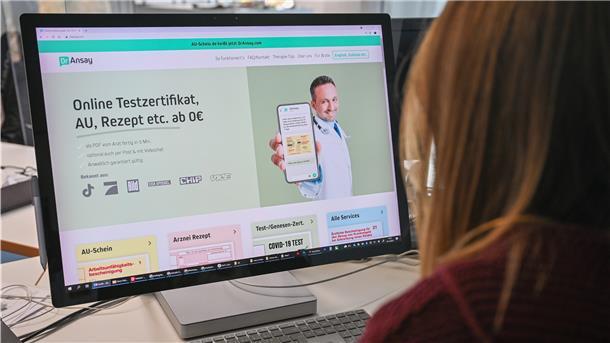 Fragwürdige Corona-Testzertifikate ohne echte Testung Die Ärztegewerkschaft Marburger Bund warnt vor fragwürdigen Testzertifikaten
