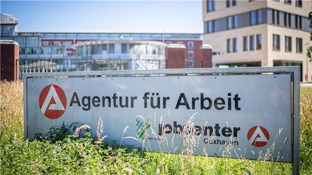 Schild Agentur für Arbeit