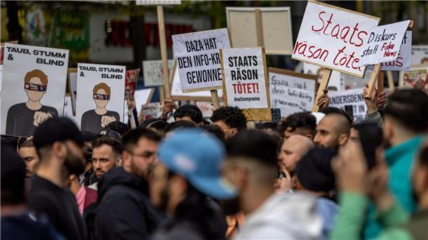 Faeser droht Islamisten mit aller Härte des Strafrechts Die als extremistisch eingestufte Gruppe Muslim Interaktiv will nun erneut in Hamburg auf die Straße gehen.