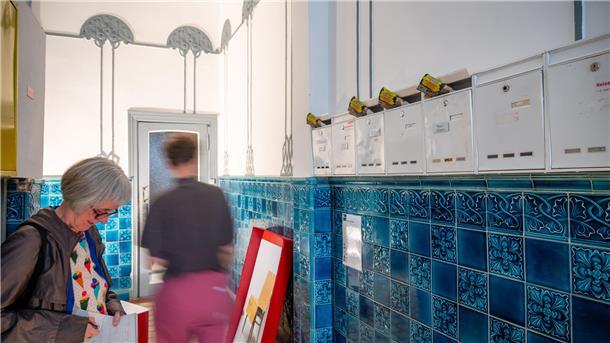 Die Alte Bürger wird wieder zum Kunstraum- Artspace. Das Treppenhaus der Nummer ...