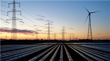 Die Ampel-Koalition will das Bundesbedarfsplangesetz ändern. Hauptziel ist, den Strom, der im Norden Deutschlands produziert wird, künftig schneller in den Süden und Westen des Landes transportieren zu können.