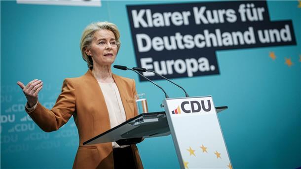Von der Leyen will EU-Kommissionspräsidentin bleiben Die amtierende EU-Kommissionspräsidentin Ursula von der Leyen bewirbt sich für eine zweite Amtszeit.