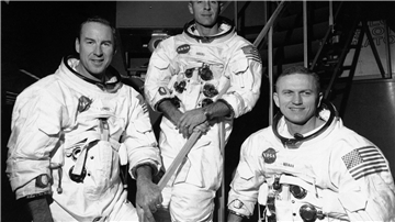 Die Astronauten der Apollo-8-Mission 1968: James Lovell (l-r), William Anders und Frank Borman.