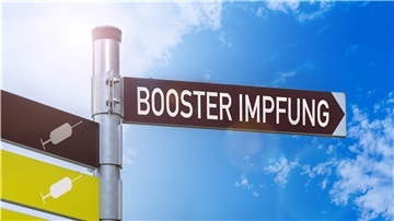Die Auffrischungsimpfung wird auch „Booster-Impfung“ genannt: Sie soll den Impfschutz noch einmal auffrischen – und sie wird immer wichtiger.
