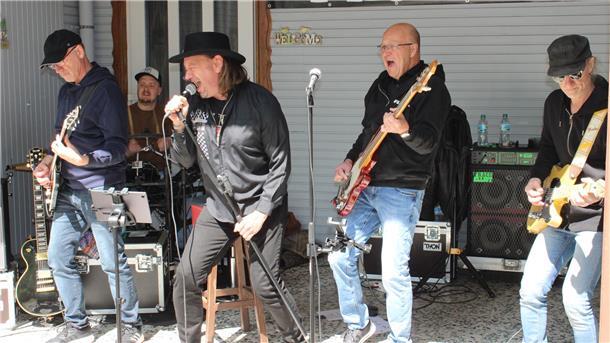 Band Strange Friends aus Wulsdorf